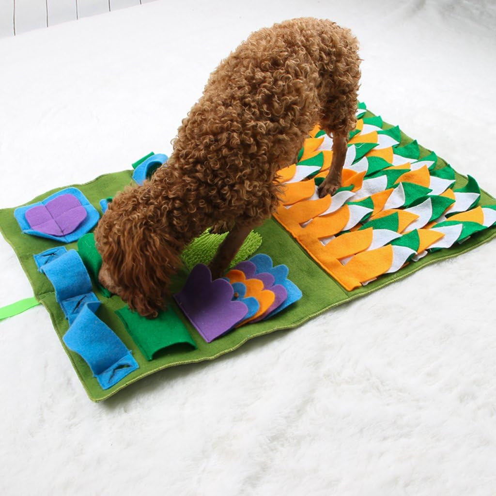 Dog Feeding and Snuffle Mat for Small Dogs - Non-Slip Activity Blanket for Foraging Skills and Stress Relief (Size S, Green, 17.7 x 19.7 in / 45 x 50 cm)